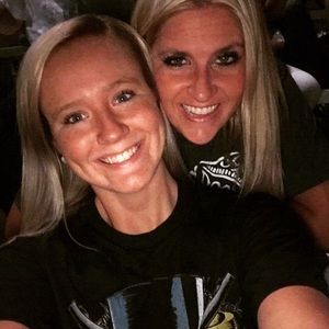 Meet your Posher, Dana